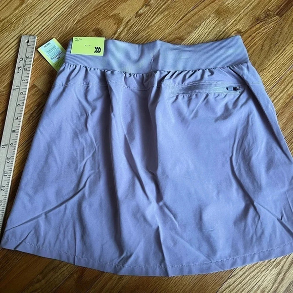 NWT Mid-Rise Skort - Picture 3 of 5